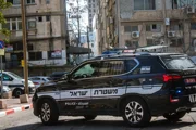 В Хайфе тяжело ранен 70-летний мужчина, пока суд отпускает подозреваемых по другому делу о покушении
