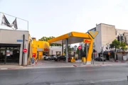 Неделю ждали снижения цен на бензин, а получилось как всегда
