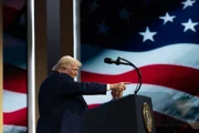 Иран ожидает ответа США по Ормузскому проливу на фоне сообщений об отказе Трампа от сделки
