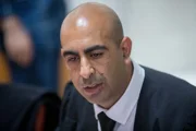 Пятилетний суд над «оскорбителем властей» Бараком Коэном завершился оправдательным приговором
