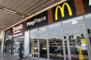 Не только 13 телеканал: Асаф Рапопорт покупает сеть McDonald's