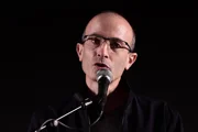Юваль Ной Харари: люди станут коровами искусственного интеллекта