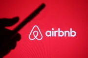 Путешественникам на заметку: с арендаторов Airbnb больше не будут требовать мытье посуды и вынос мусора