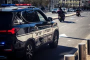 Два брата найдены застреленными на улице в Тель-Авиве. Полиция подозревает убийство и самоубийство