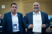 Арабские партии идут на рекорд: экзит-полы дают «Объединённому списку» и РААМ до 18 мандатов