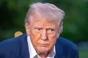 «Наше терпение на исходе»: Трамп склоняется к военному решению в Иране