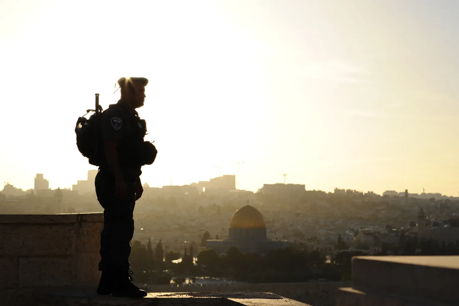 После массового пищевого отравления более сотни бойцов МАГАВ командование закрыло базу  После массового пищевого отравления более сотни бойцов МАГАВ командование закрыло базу