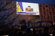 Ynet: Нетанияху просит о разговоре с президентом Украины, Зеленскому некогда