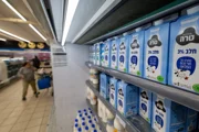Молочные продукты снова дорожают - и, по плохой традиции, незадолго до Шавуота