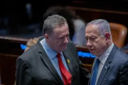 12 канал: Нетаниягу объявил полную секретность вопросов, связанных с Ираном - «критические дни»