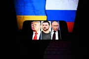 Украина и РФ объявили о трехдневном прекращении огня и обмене военнопленными