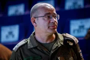 Перед продолжением БАГАЦ растет поток «компромата» против Романа Гофмана