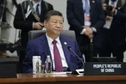 Путин прибывает в Пекин после слов Си Цзиньпина о том, что Россия пожалеет о вторжении в Украину