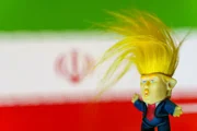 «Две шаги налево, две шаги направо» - танцы Трампа с аятоллами вокруг мирного соглашения