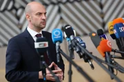 Франция заблокирует снятие санкций с Ирана без соглашения на своих условиях