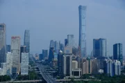 Спортивный самолет врезался в самый высокий небоскреб Пекина