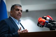 Министр Софер уходит из политики из-за непризыва ультраортодоксов
