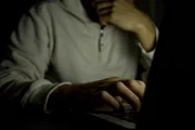 Суд разрешил опубликовать кадры из комнаты подозреваемого в педофилии из Нешера