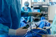 Драма в частной клинике: вместо анестезии девушке сожгли носоглотку кислотой