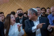 Министры стучатся к Бен-Гвиру? Зачем нужно бежать с правящего корабля накануне праймериз