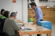 «Ликуд» требует закрыть проект Fly & Vote, призывающий избирателей лететь в Израиль