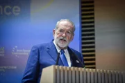 «Это террор. Остановите его»: посол Хакаби рассказал израильским телеканалам про агрессию поселенцев